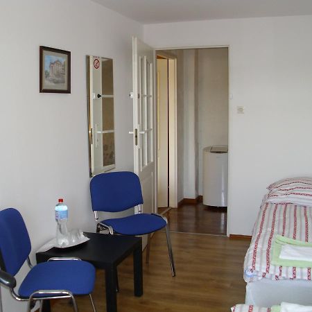 Pokoje Goscinne Irene Poznan Exterior photo